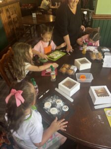 Cupcake Decorating Father's Day