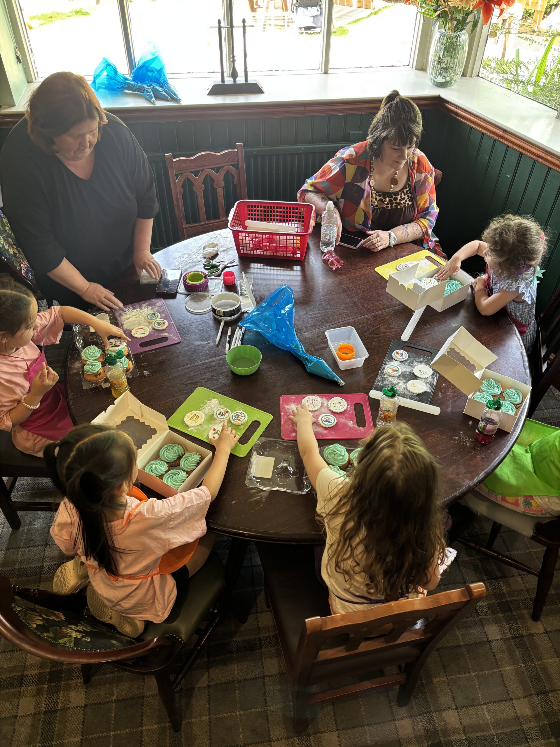 main-room main dining room