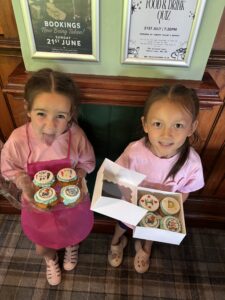 Cupcake Decorating Father's Day